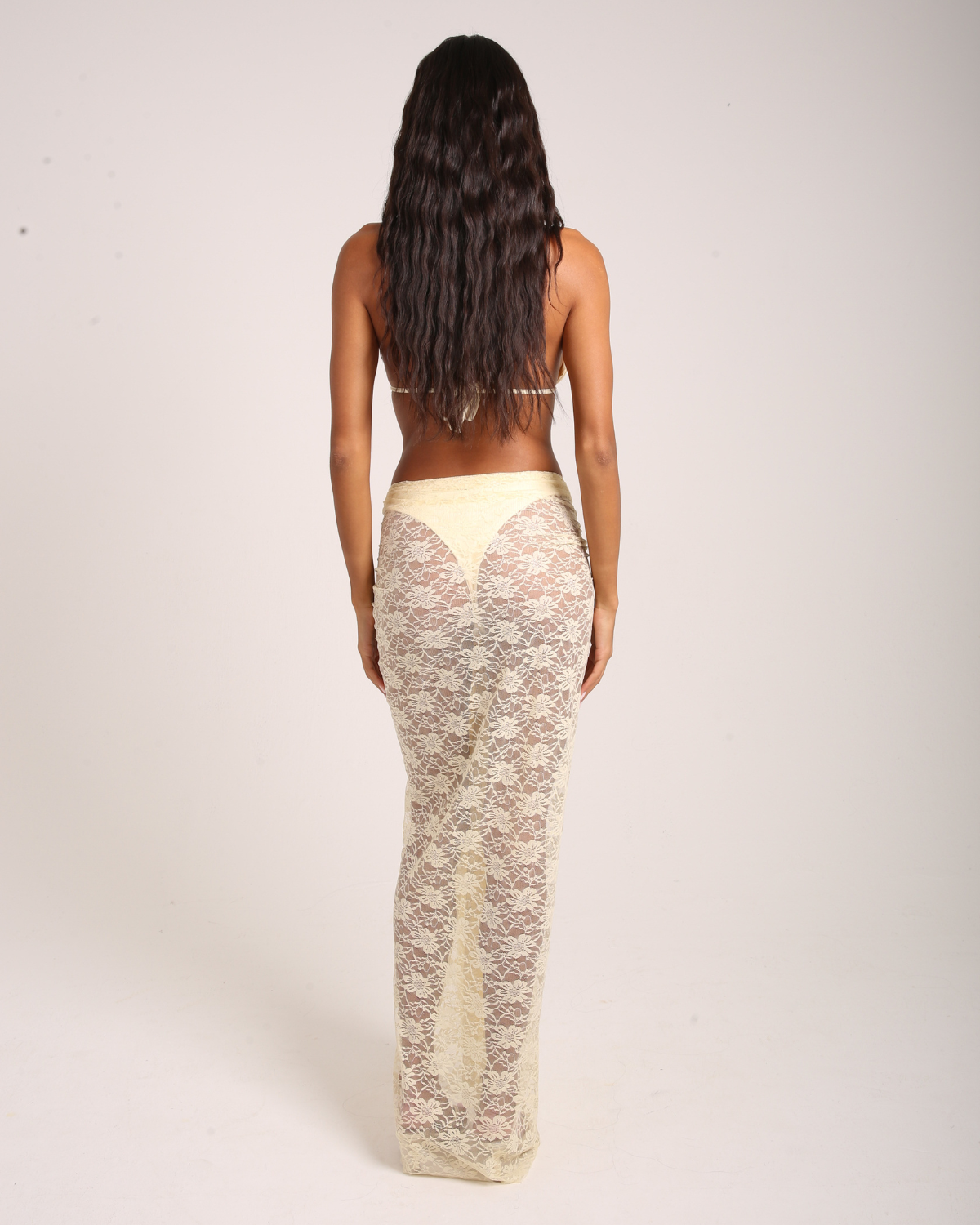 Vanilla Cremé Lace Sarong